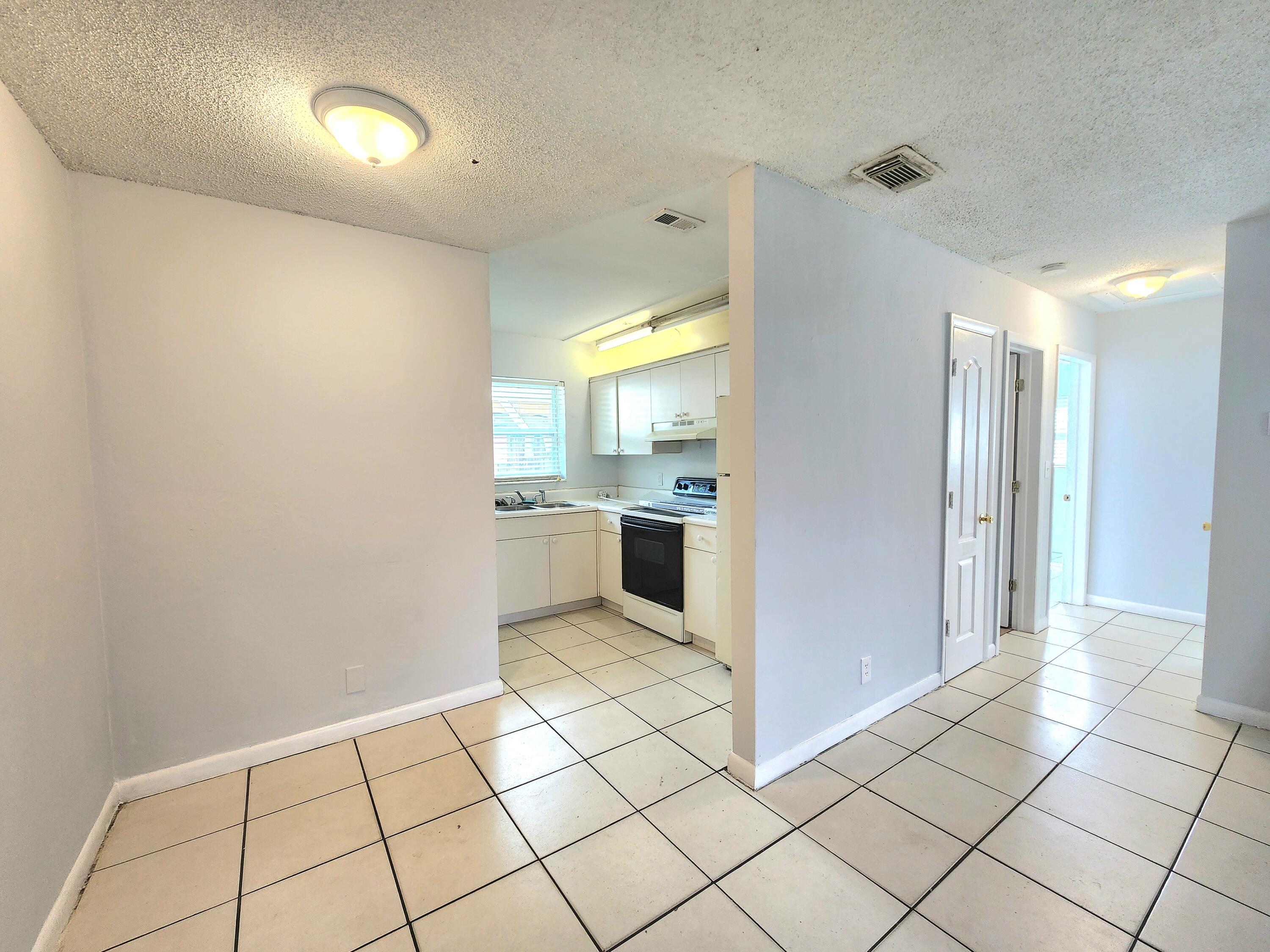 215 SW 1ST Court # 2 — Photo 5