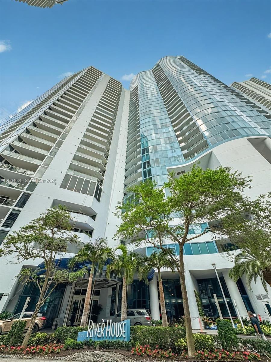 333 Las Olas Way # 304, Fort Lauderdale FL 33301