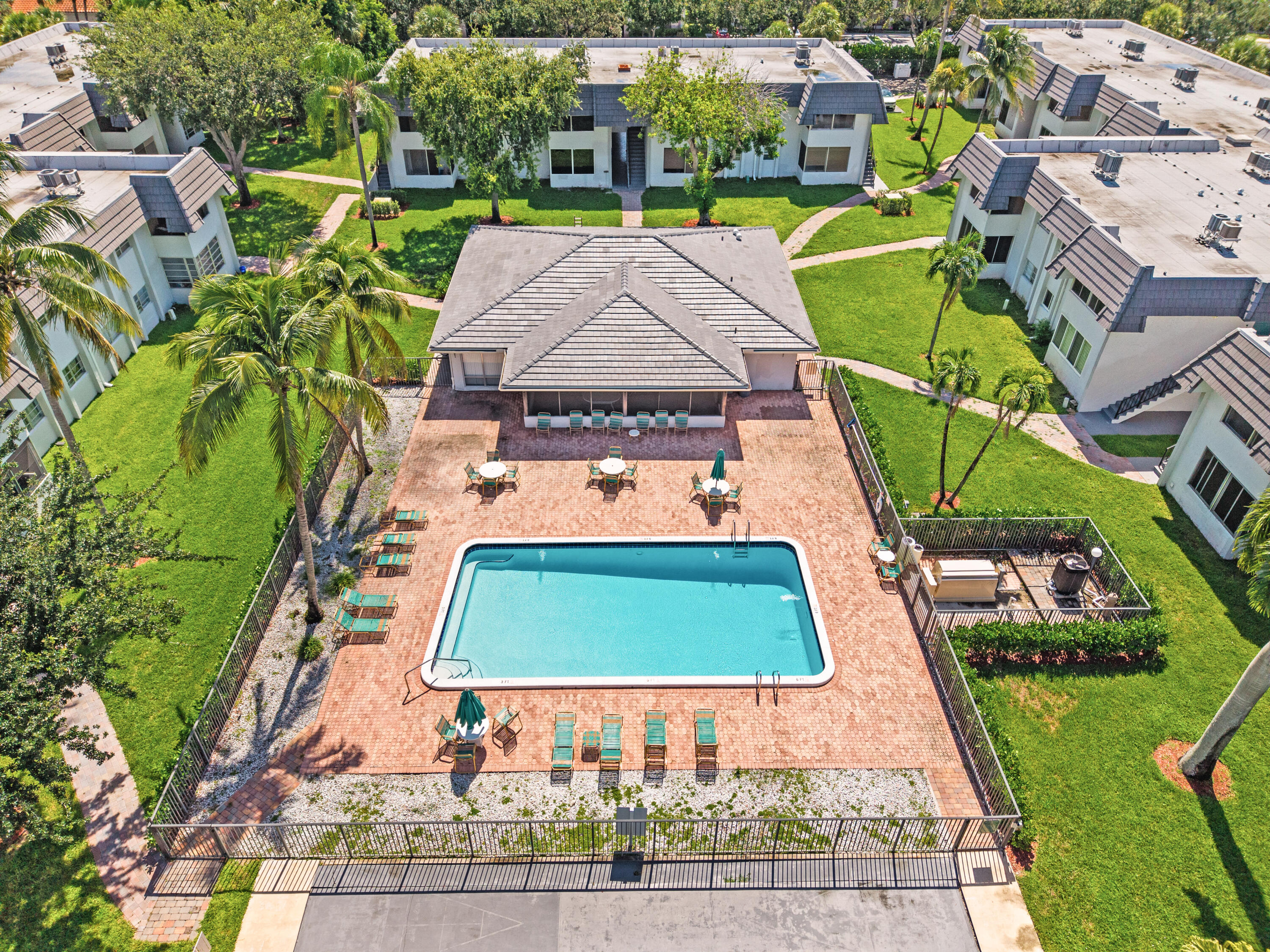 8410 W SAMPLE Road # 110, Coral Springs FL 33065