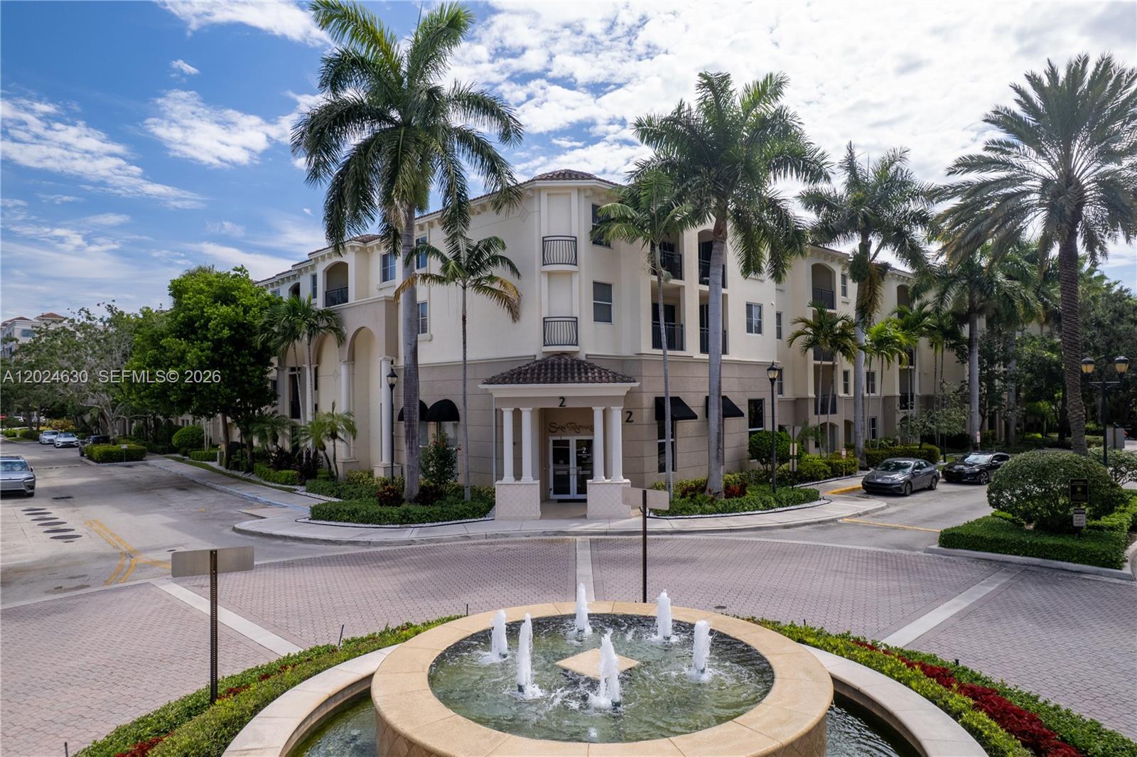 2 Renaissance Way # 305, Boynton Beach FL 33426