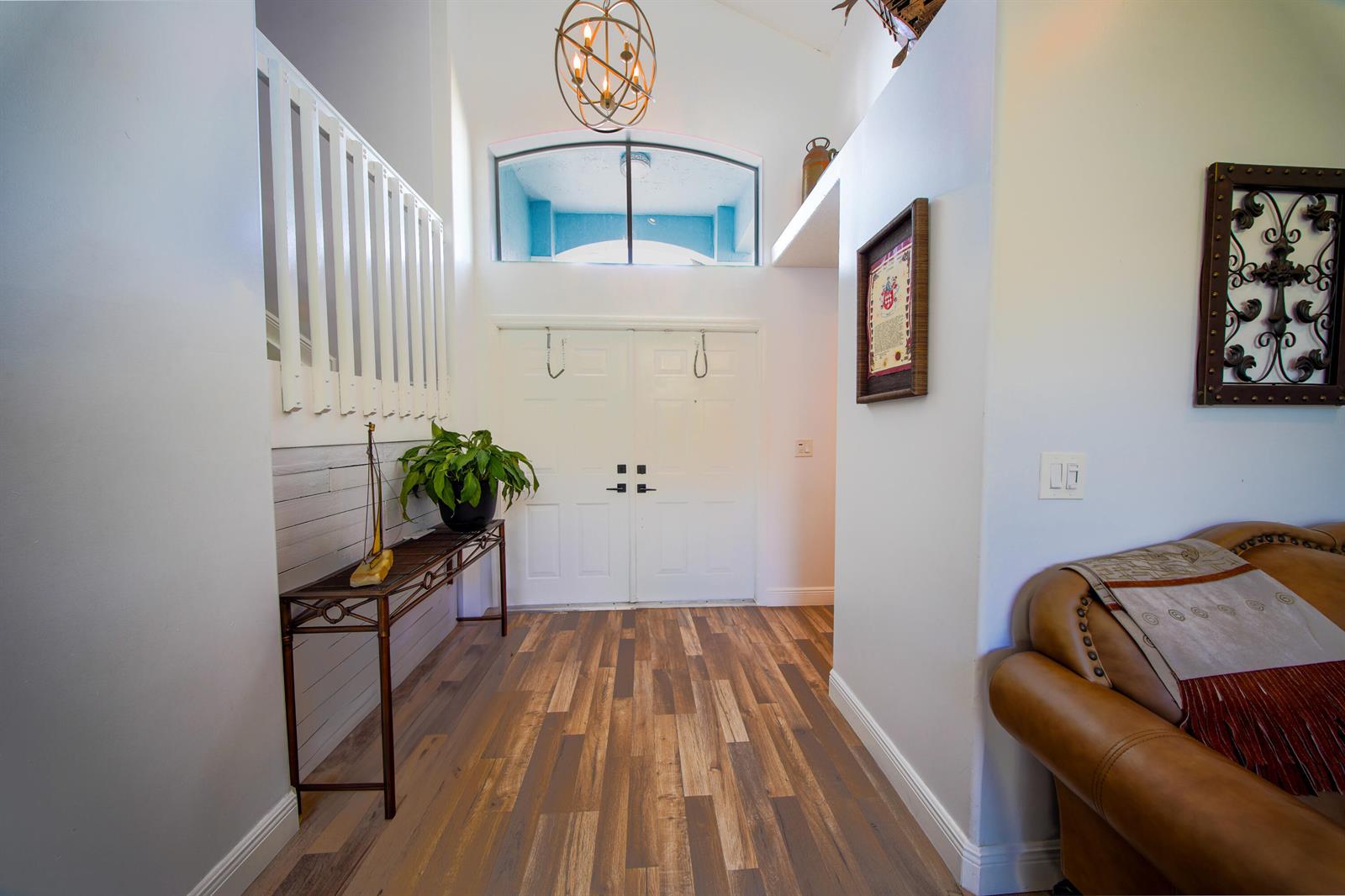 Entry way