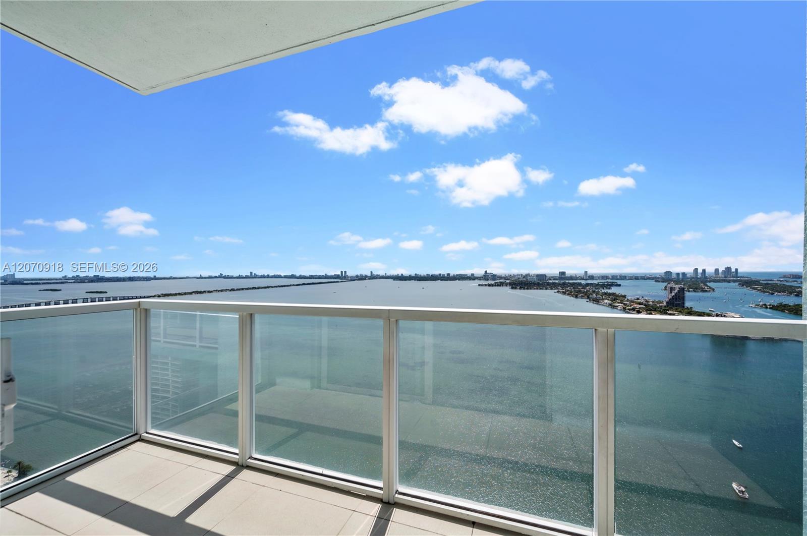 1900 N Bayshore Dr # 4302 — Photo 3