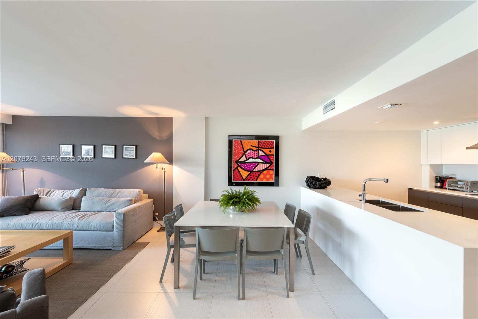 199 Ocean Lane Dr # 206 — Photo 4