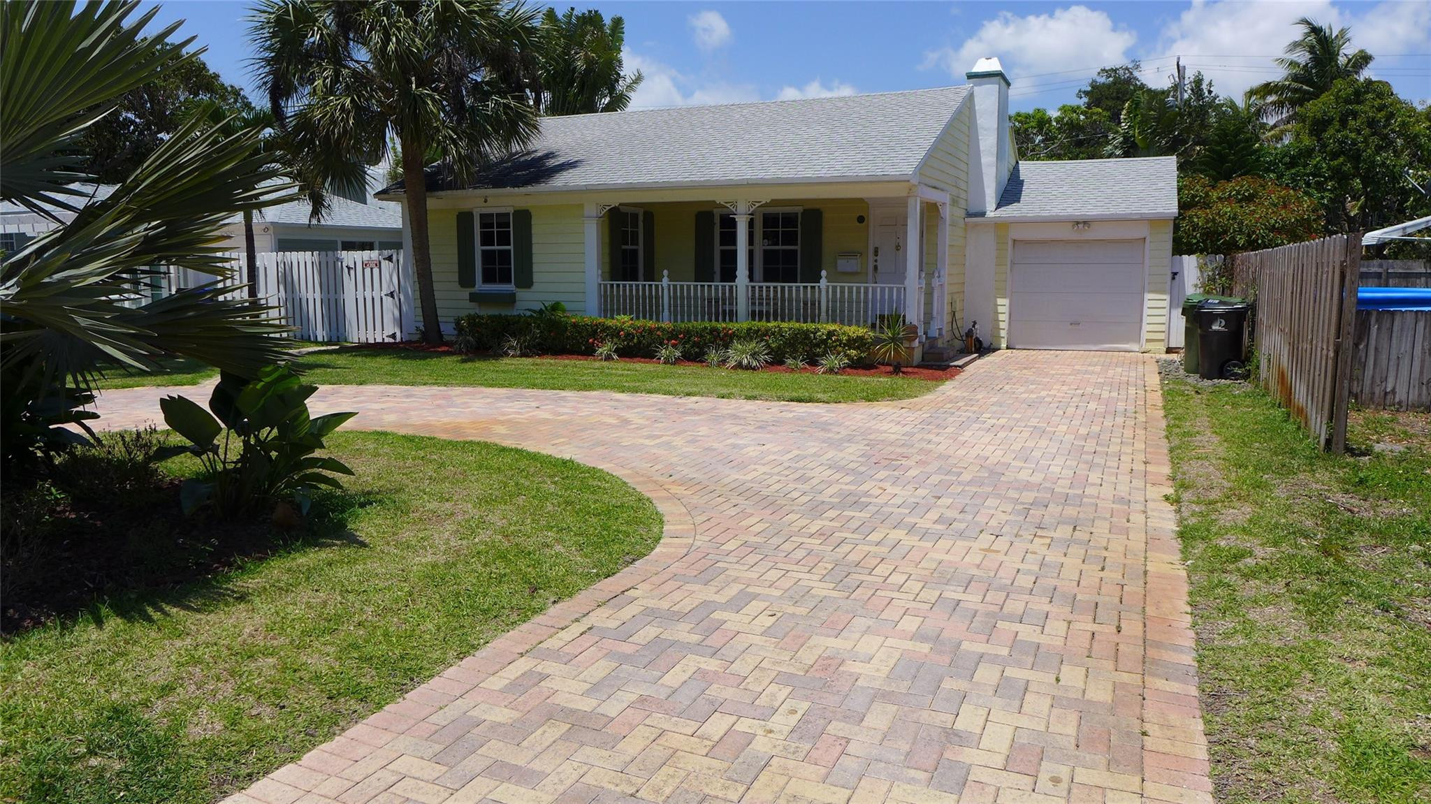 405 NE 12th Avenue, Fort Lauderdale FL 33301