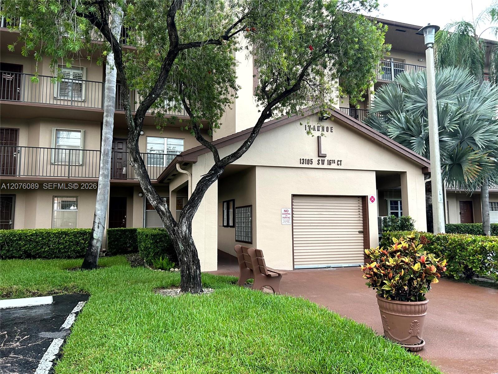 13105 SW 16 CT # 105L — Photo 2