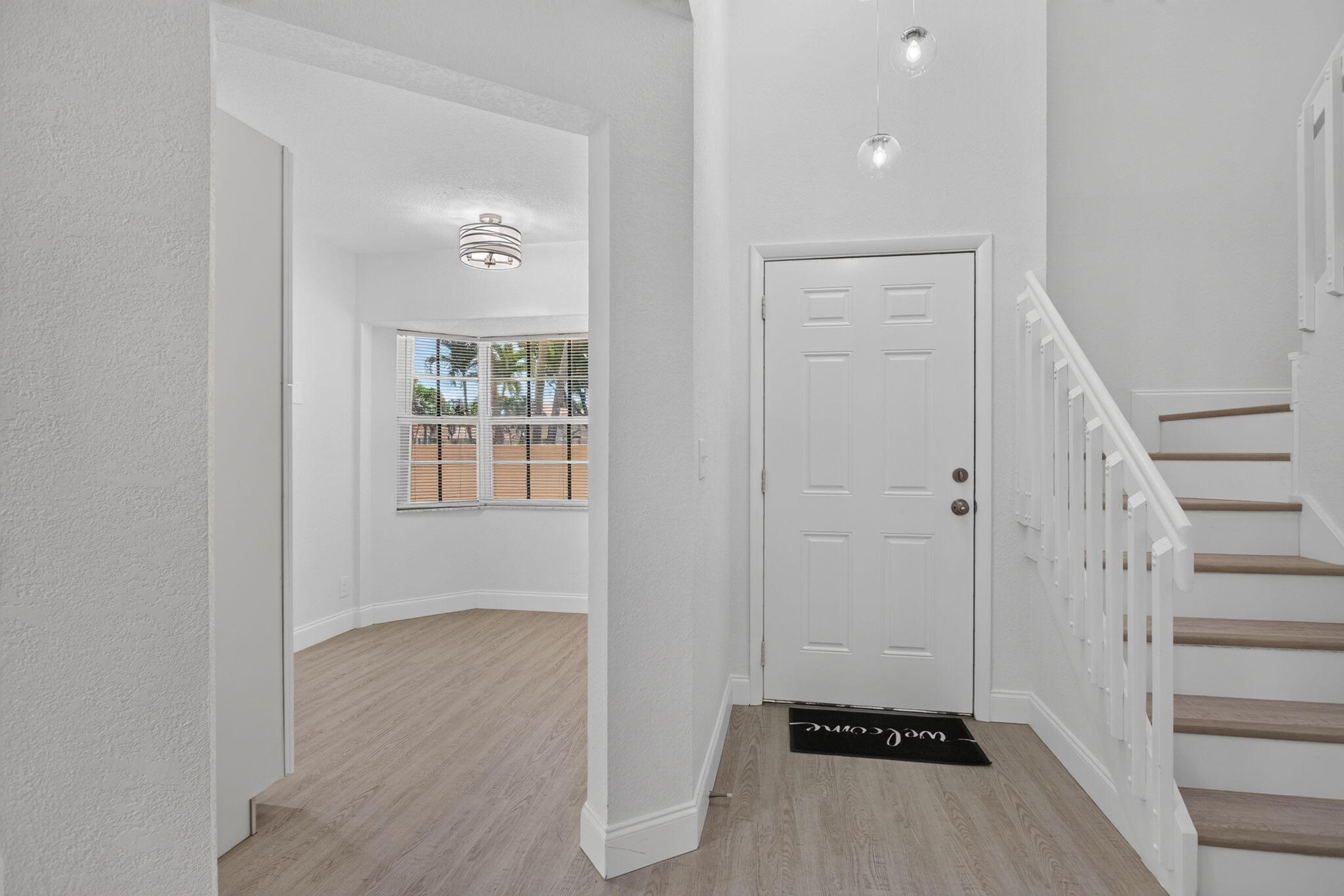 11451 Lakeview Drive # 3a — Photo 2