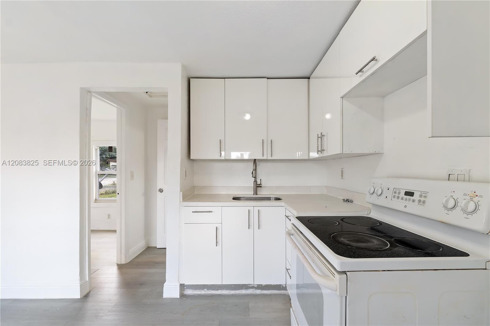 5714 NW 21th ave. — Photo 5
