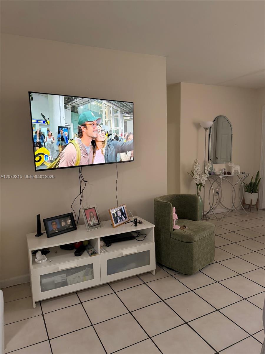 13281 SW 17th Ln # 3 — Photo 5