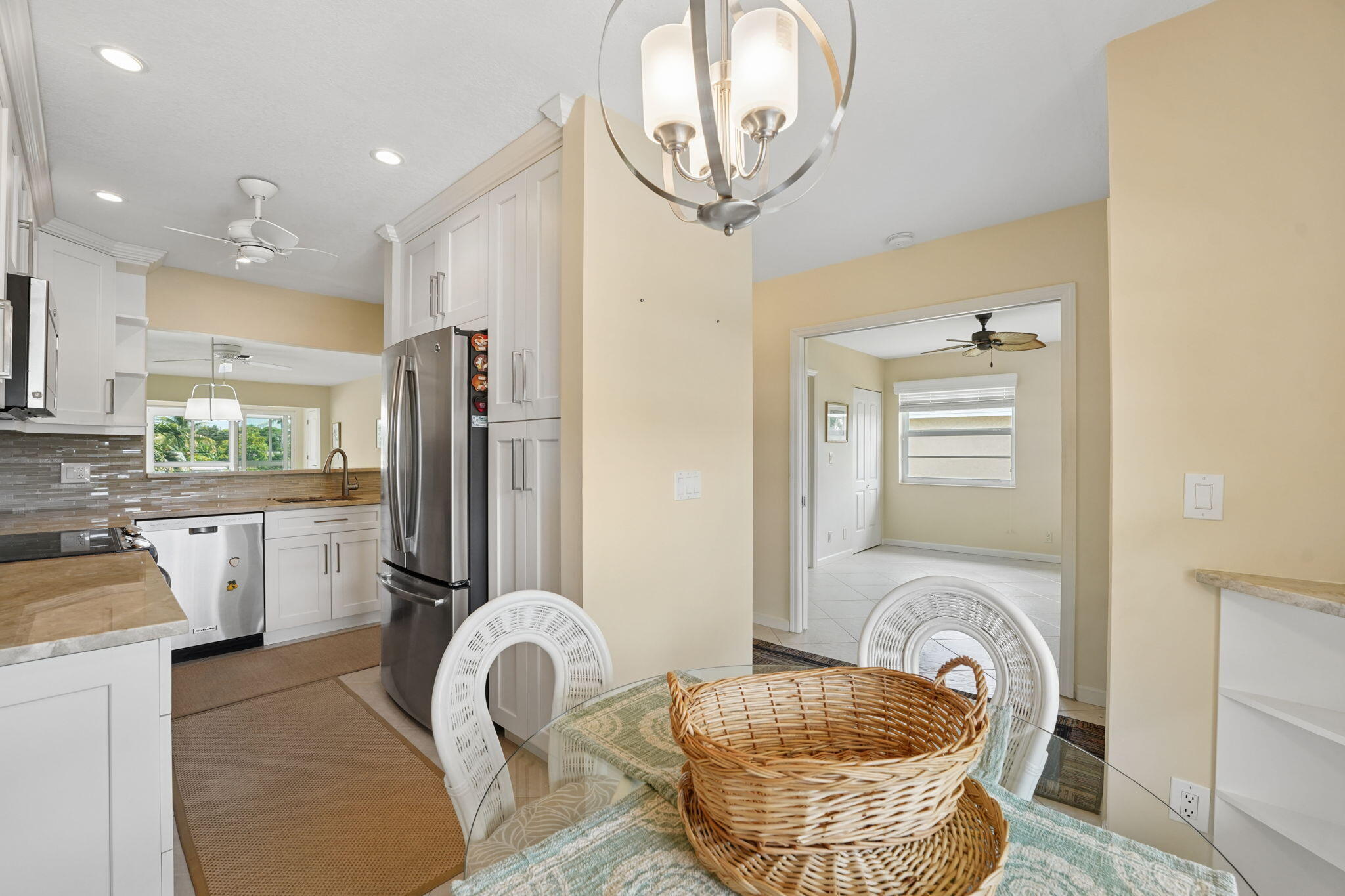 1080 Mahogany Way — Photo 2