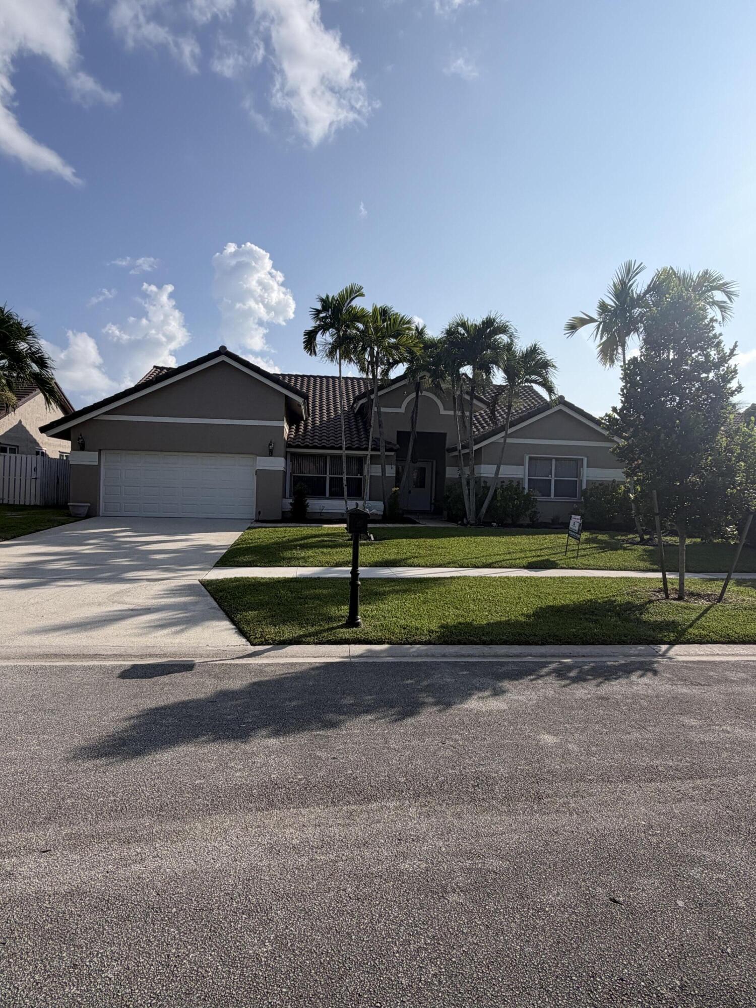 16320 NW 9th Drive, Pembroke Pines FL 33028