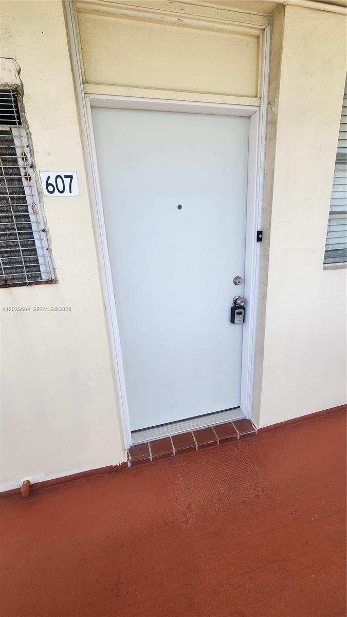 2920 Point East Dr # N607, Aventura FL 33160