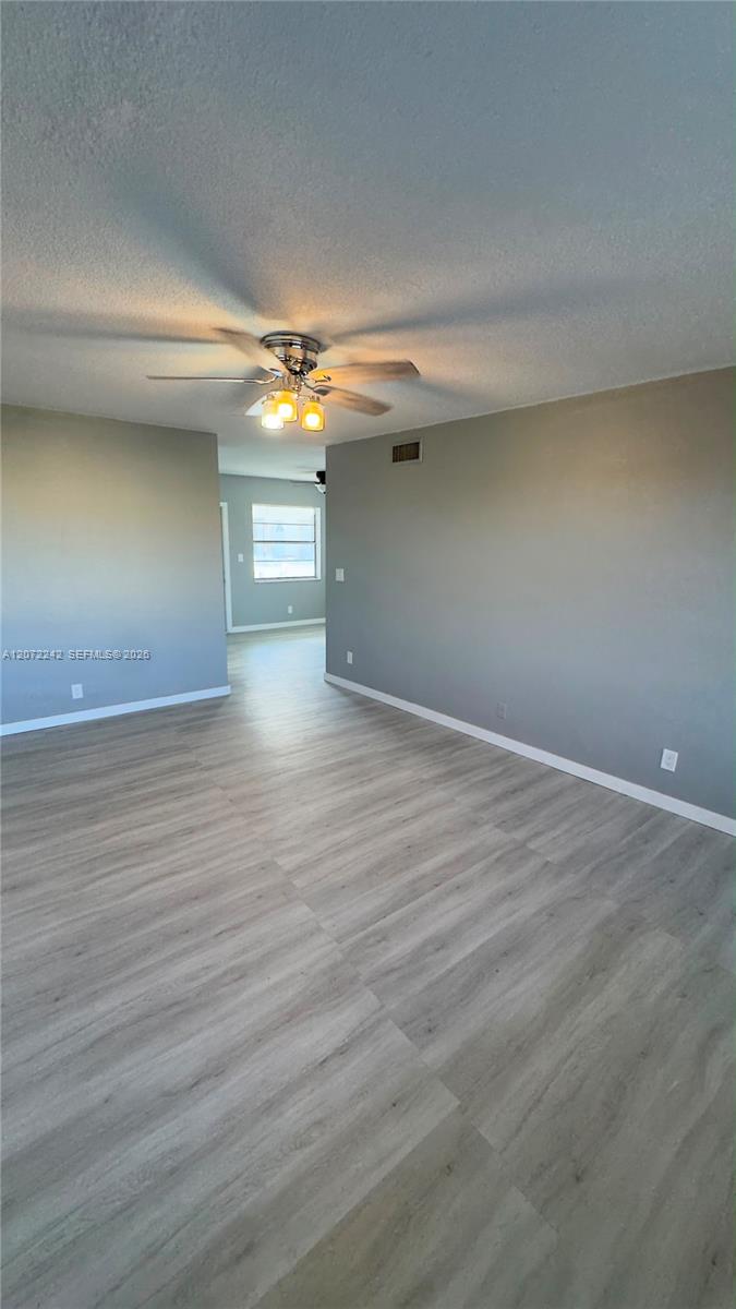 1280 NW 43rd Ave # 303 — Photo 4