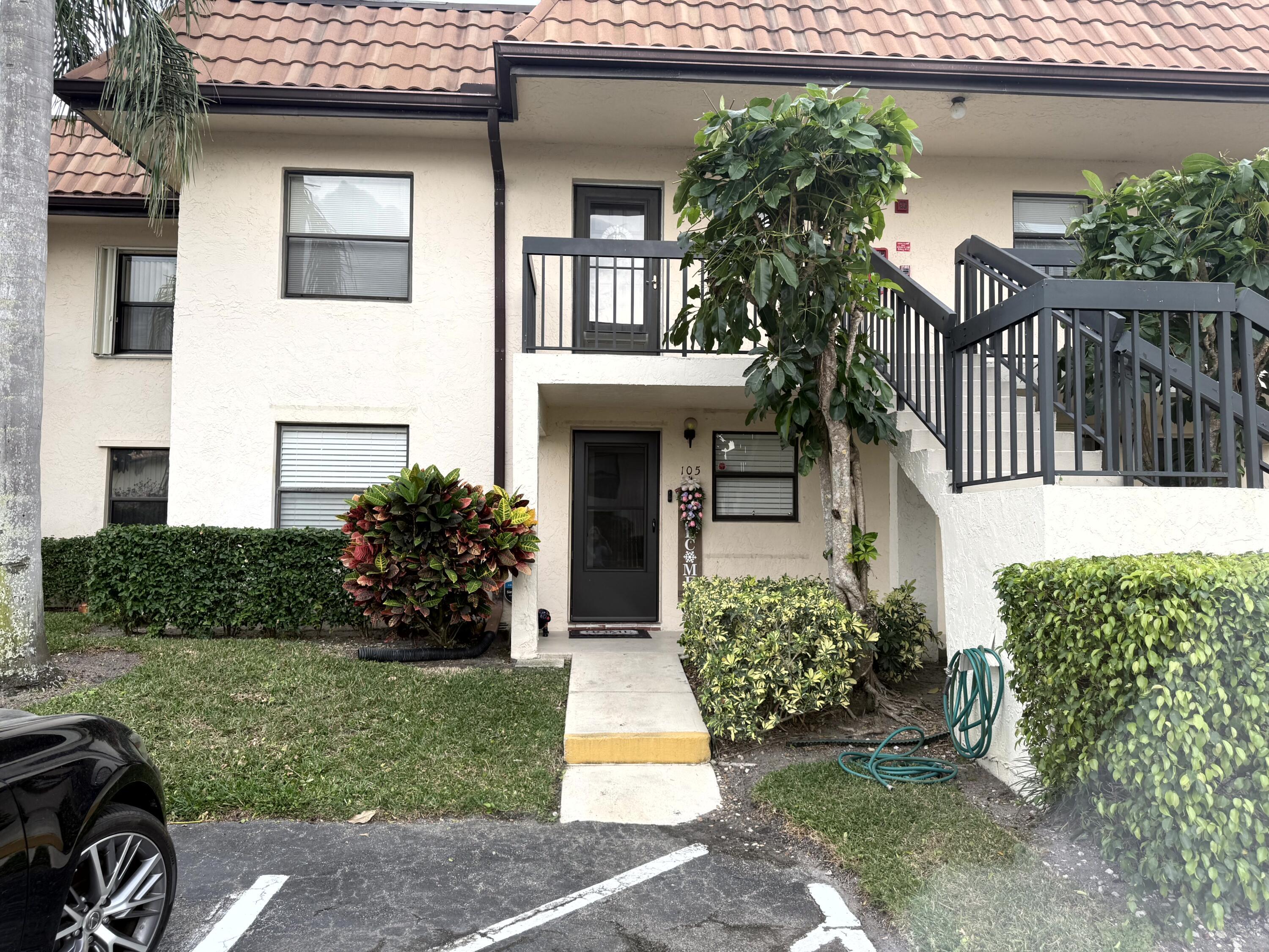 7190 Golf Colony Court # 105, Lake Worth FL 33467