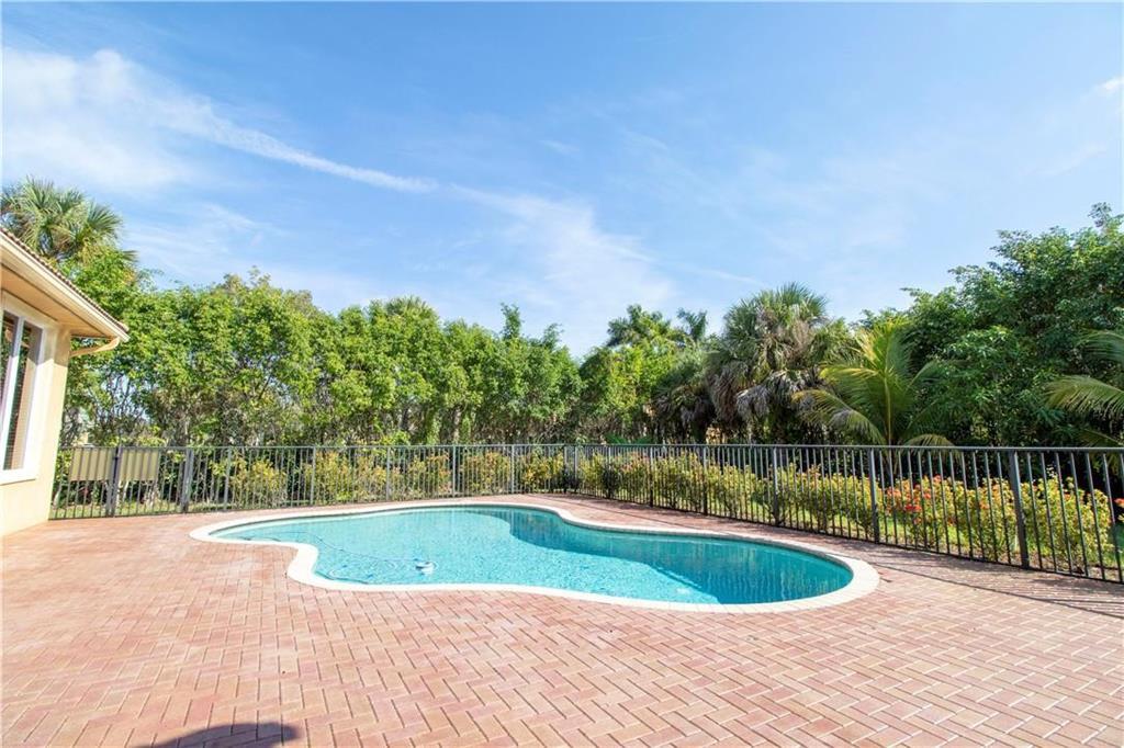 7678 NW 117th Lane, Parkland FL 33076