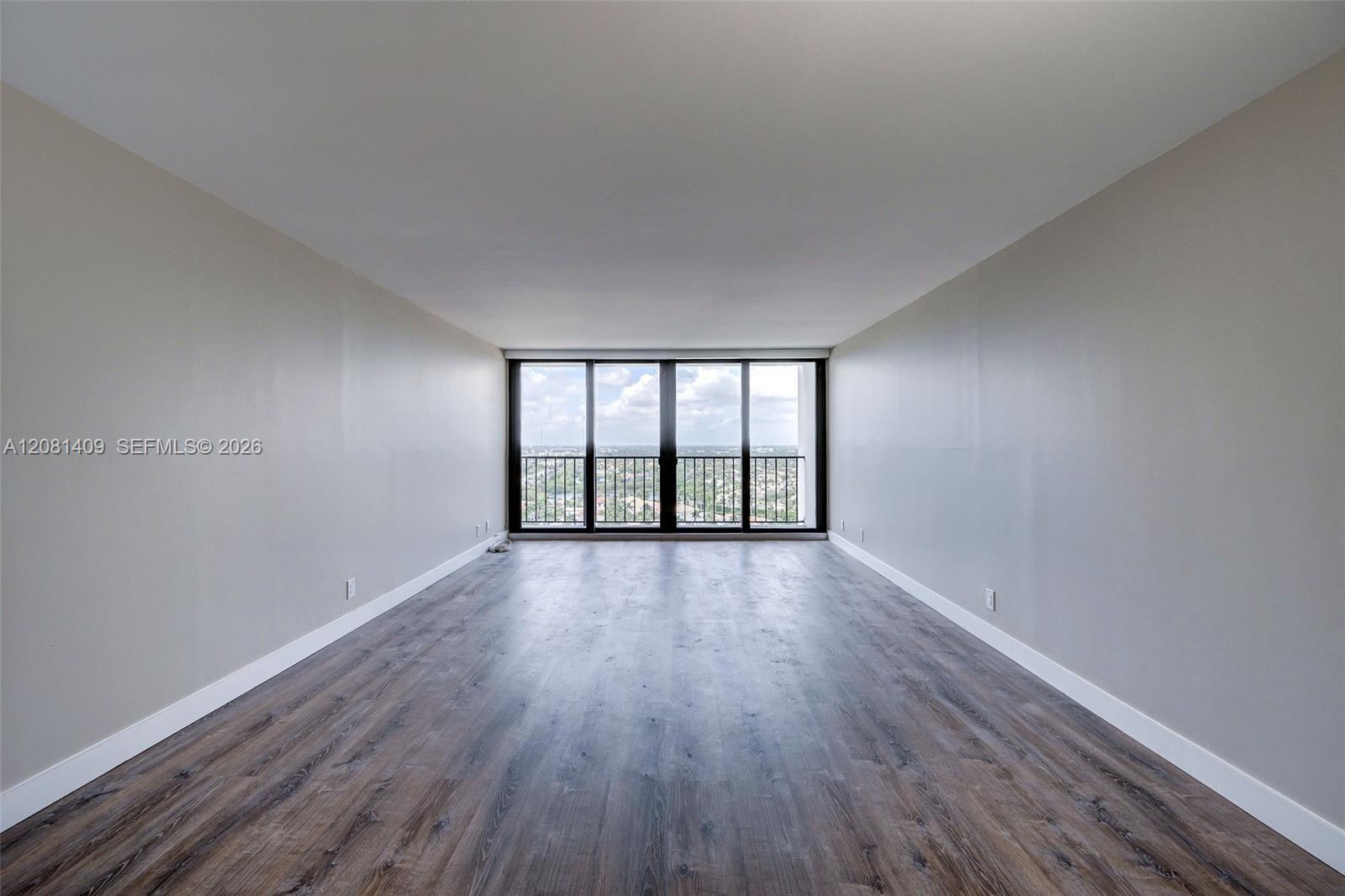 2401 S Ocean Dr # 1906 — Photo 5