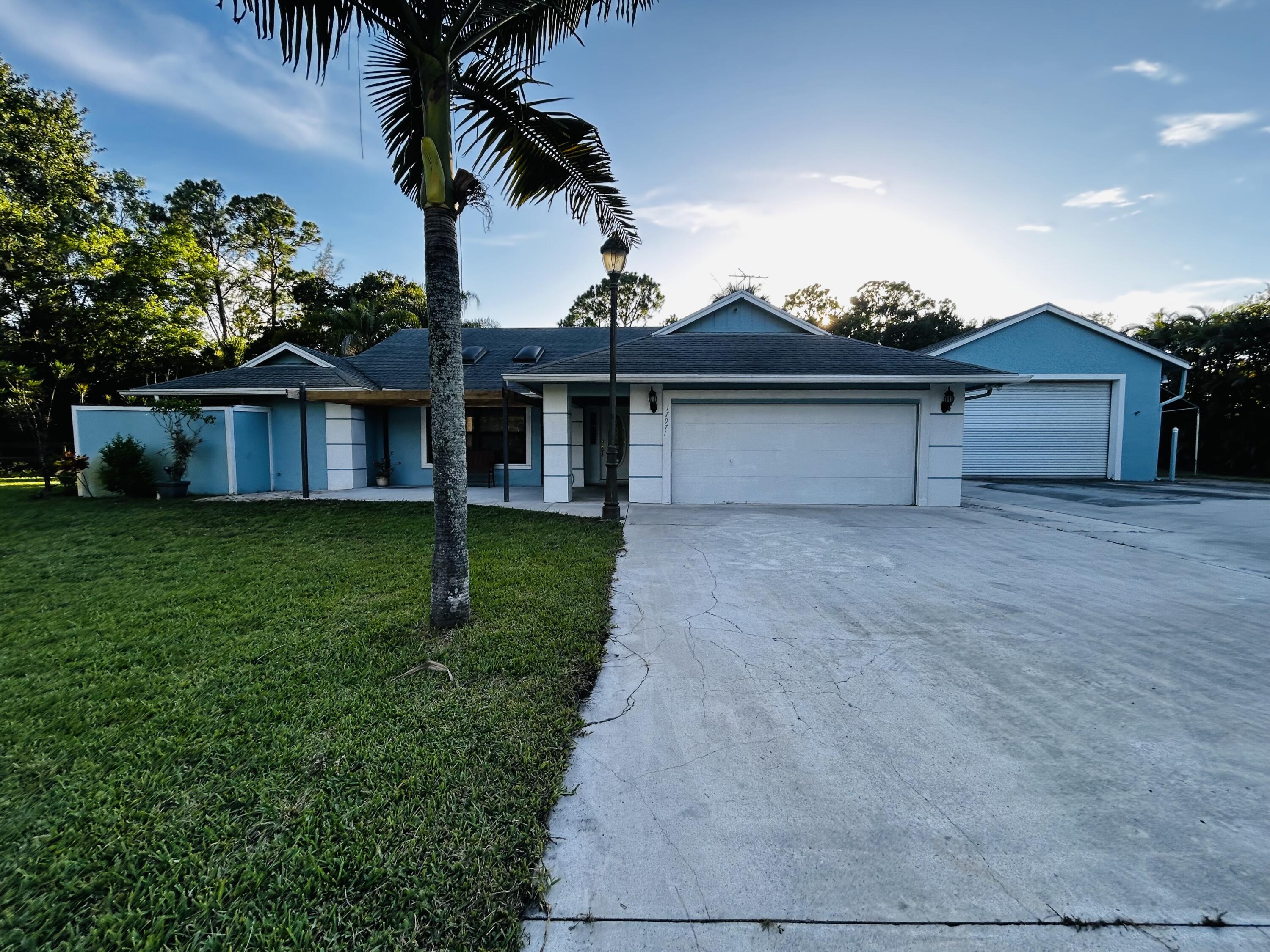 17971 Mellen Lane, Jupiter FL 33478