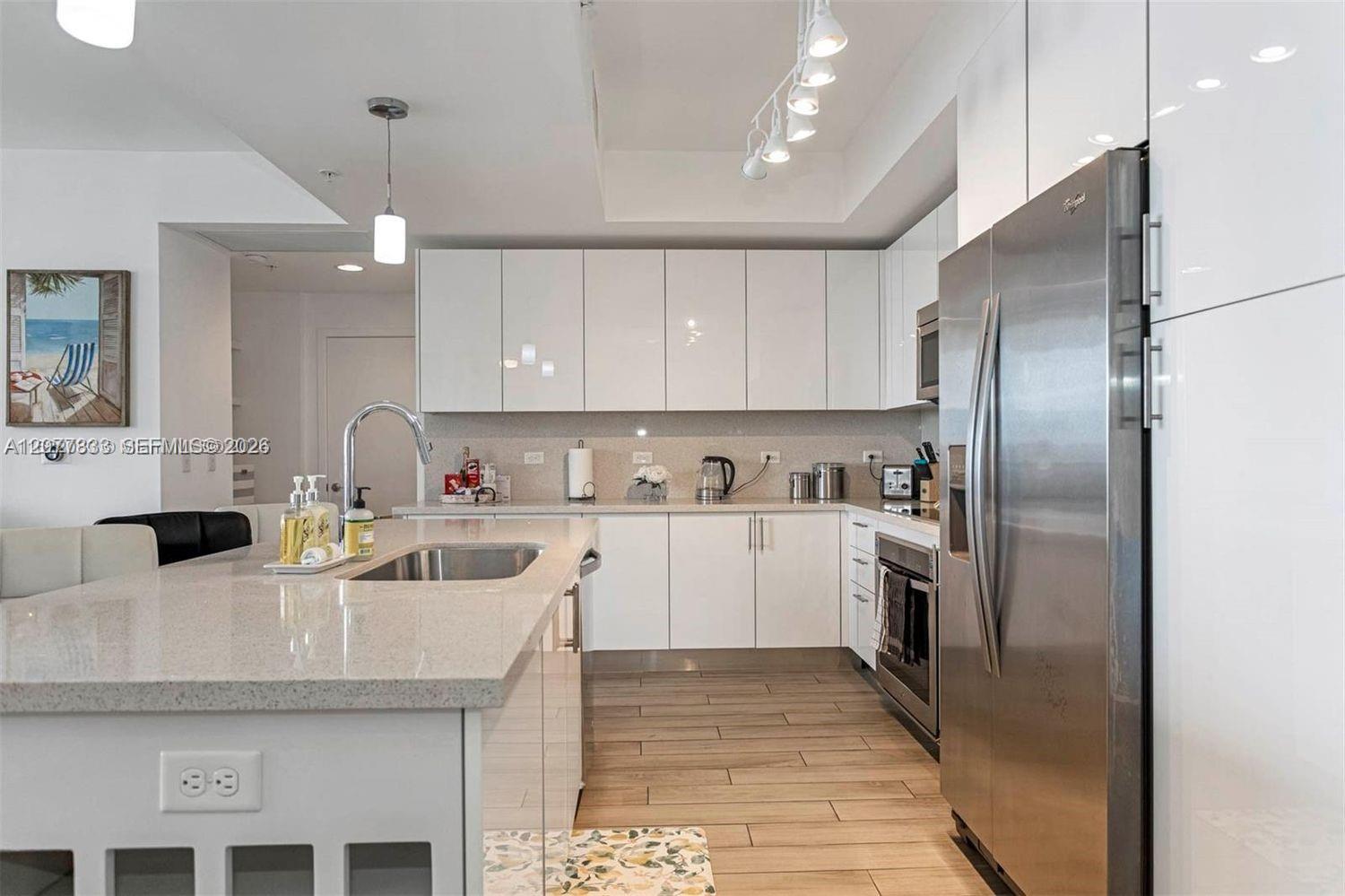 999 SW 1st Ave # 1906 — Photo 5