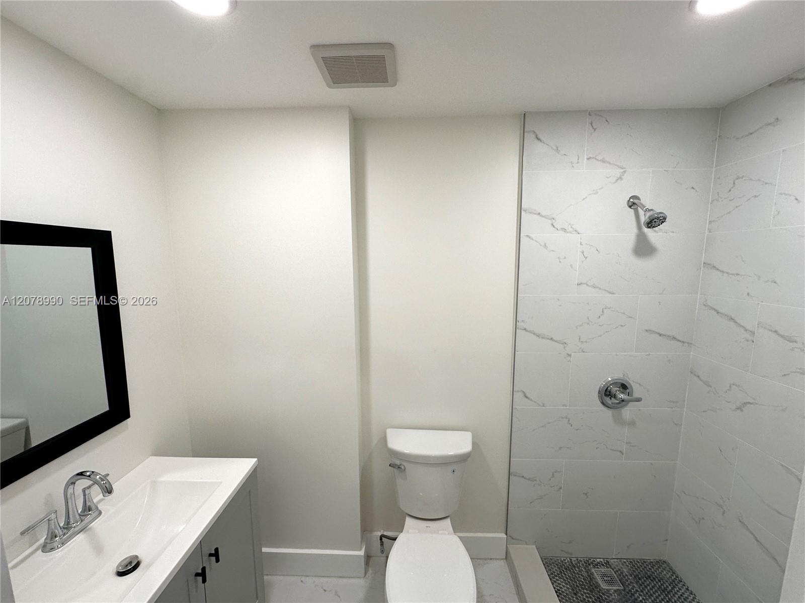 2120 SW 83rd Ave # ADU — Photo 3