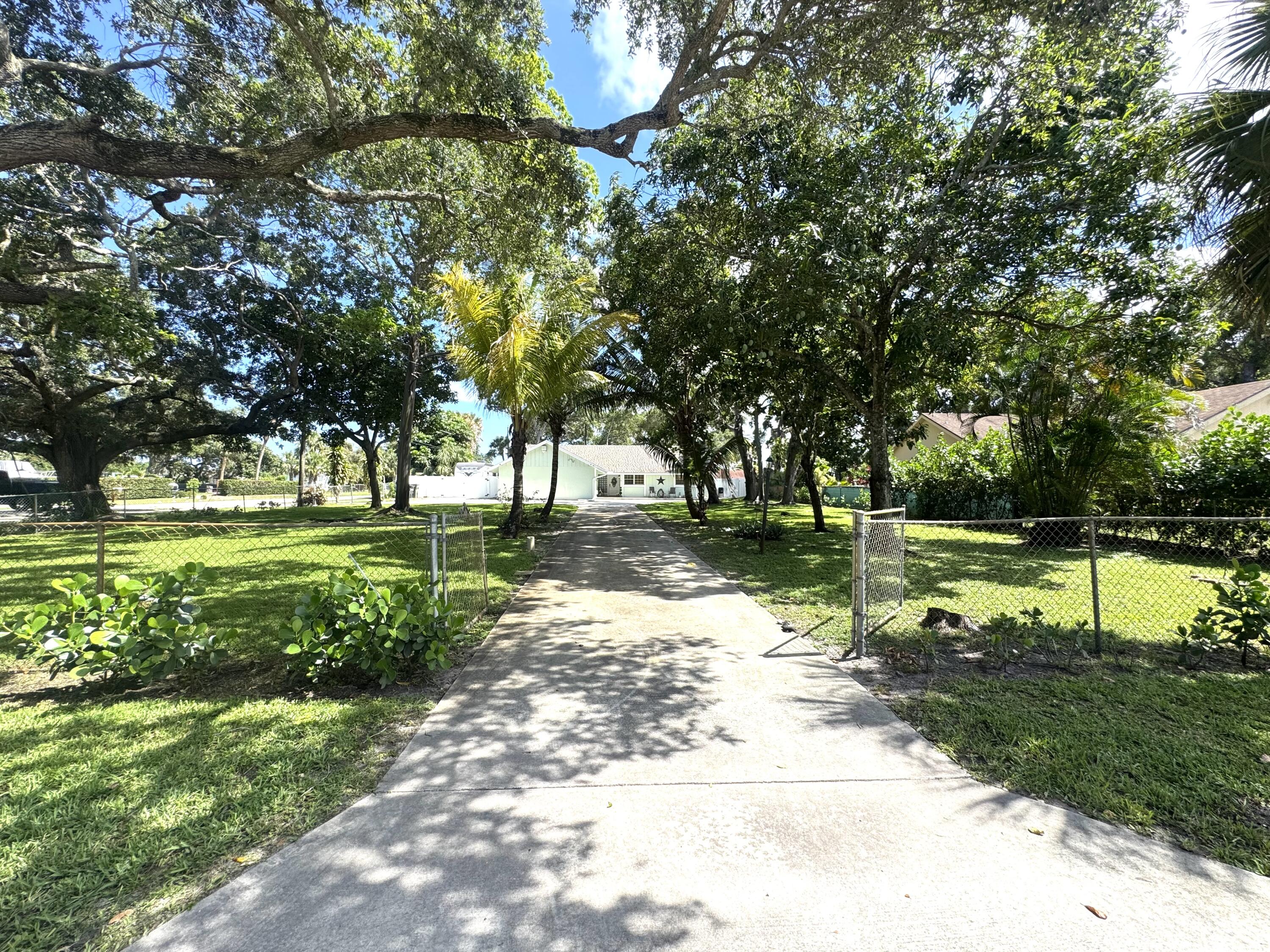 2518 Ranch House Road — Photo 5