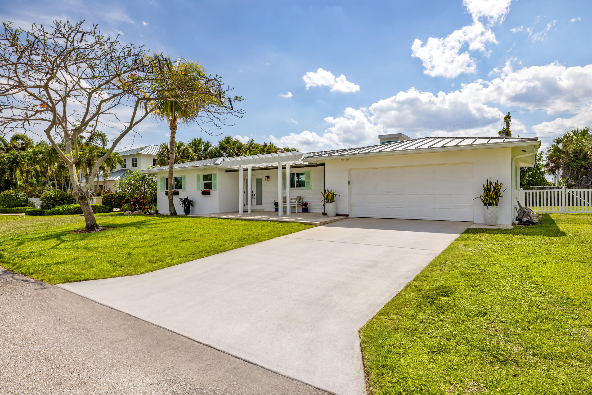 461 Apollo Drive — Photo 3