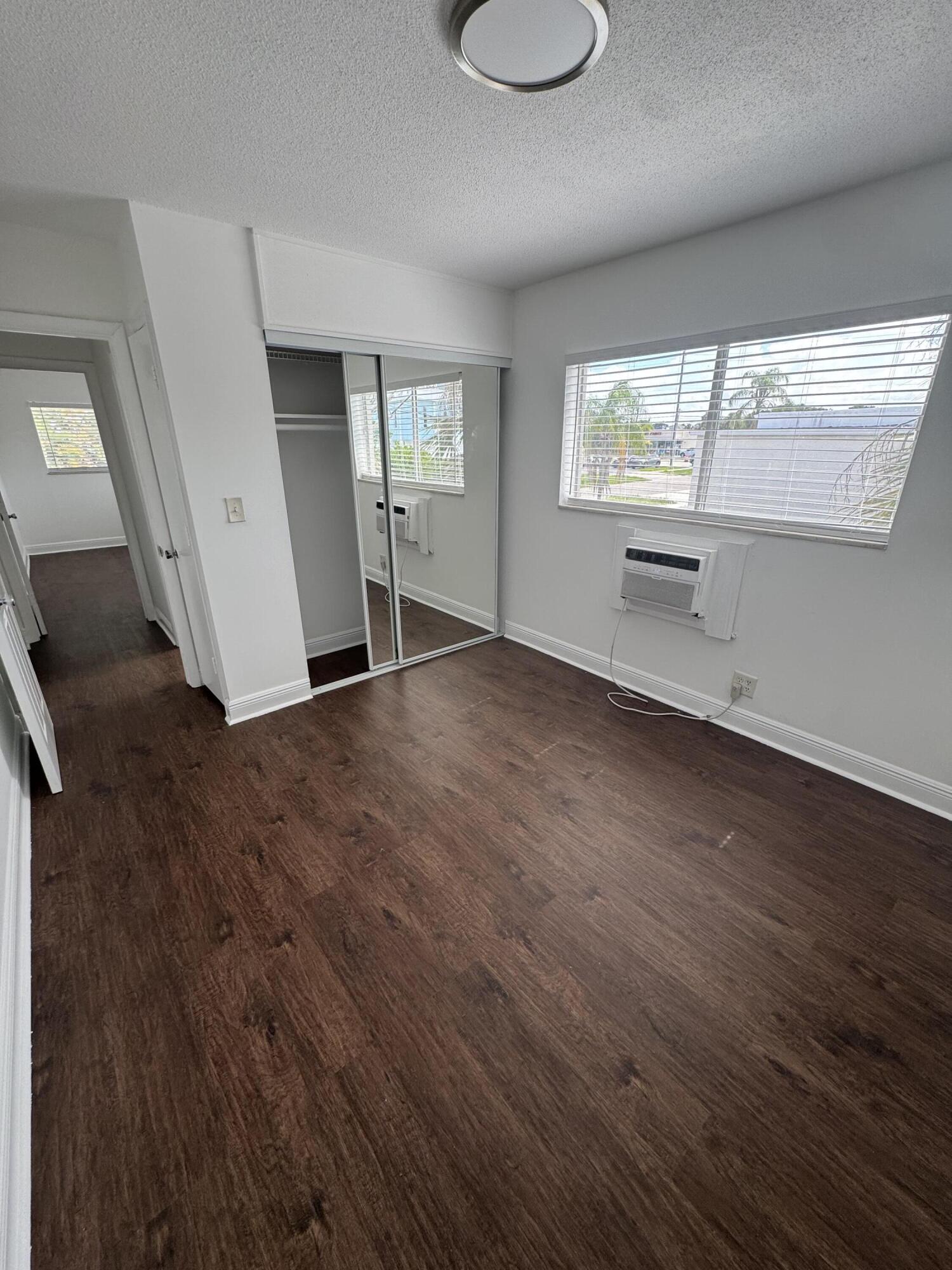 510 Lake Shore Drive # 0360 — Photo 4