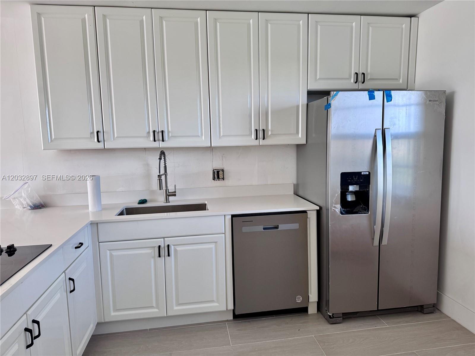 575 Oaks Ln # 1008, Pompano Beach FL 33069
