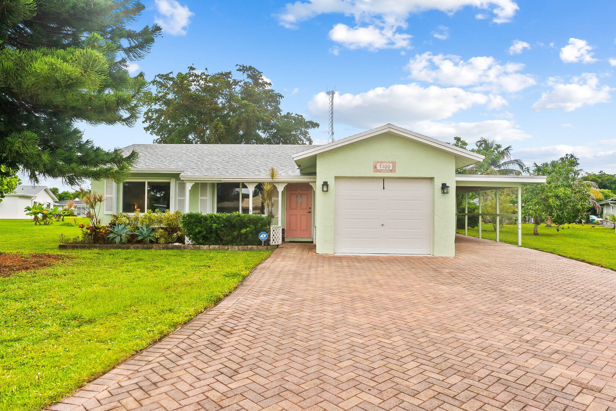 7100 NW 92nd Avenue, Tamarac FL 33321