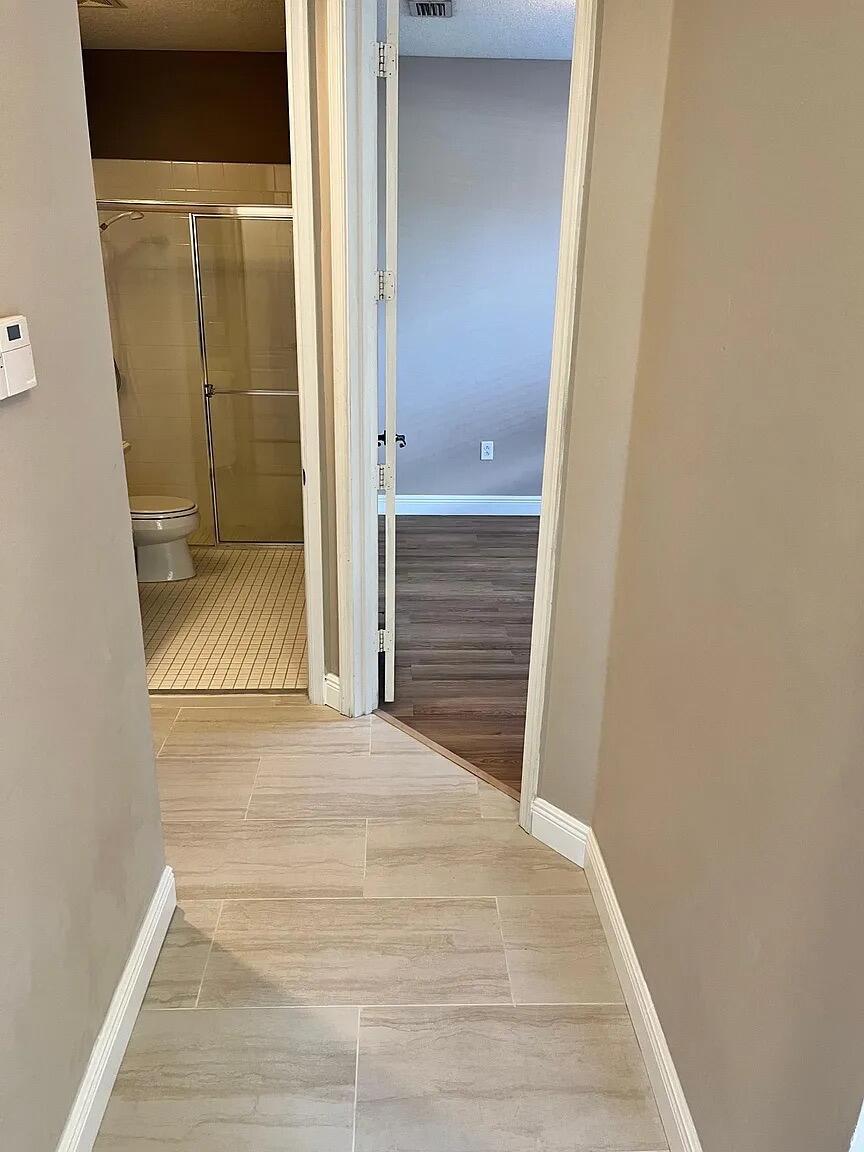 520 NW 39TH Circle — Photo 3