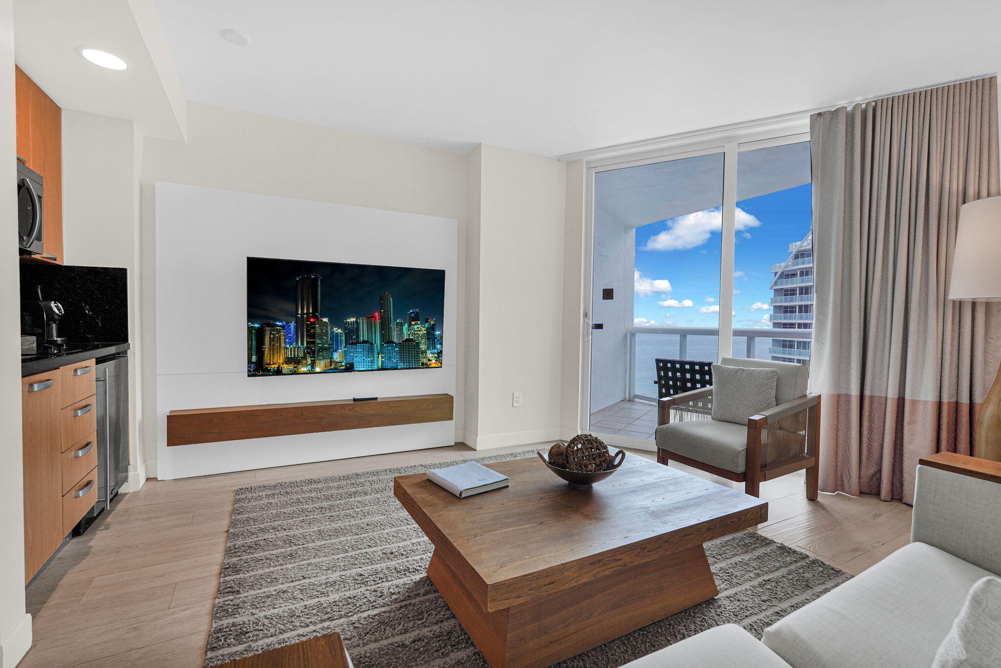 505 N Fort Lauderdale Beach Boulevard # 1403, Fort Lauderdale FL 33304