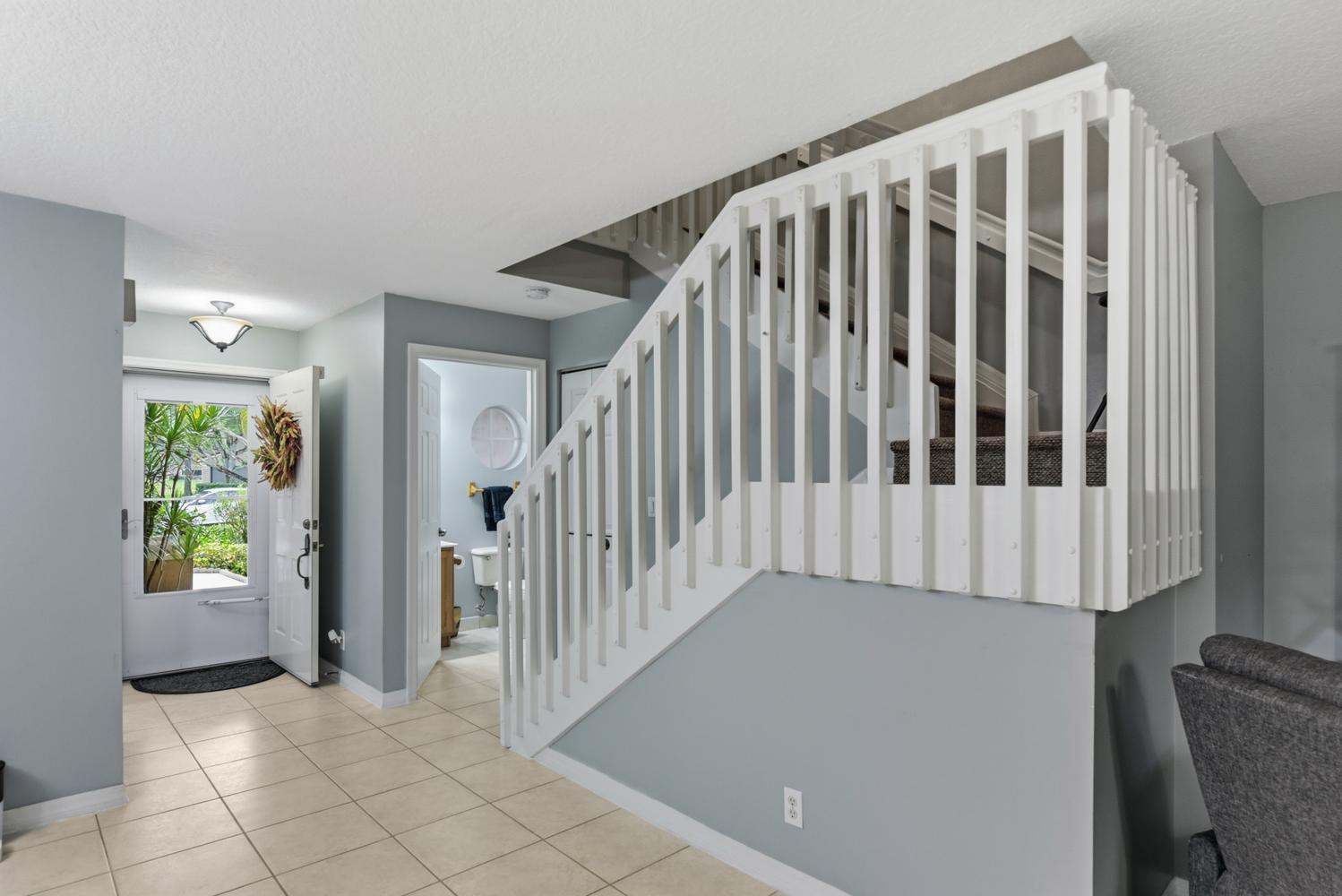 4864 Pinemore Lane — Photo 5