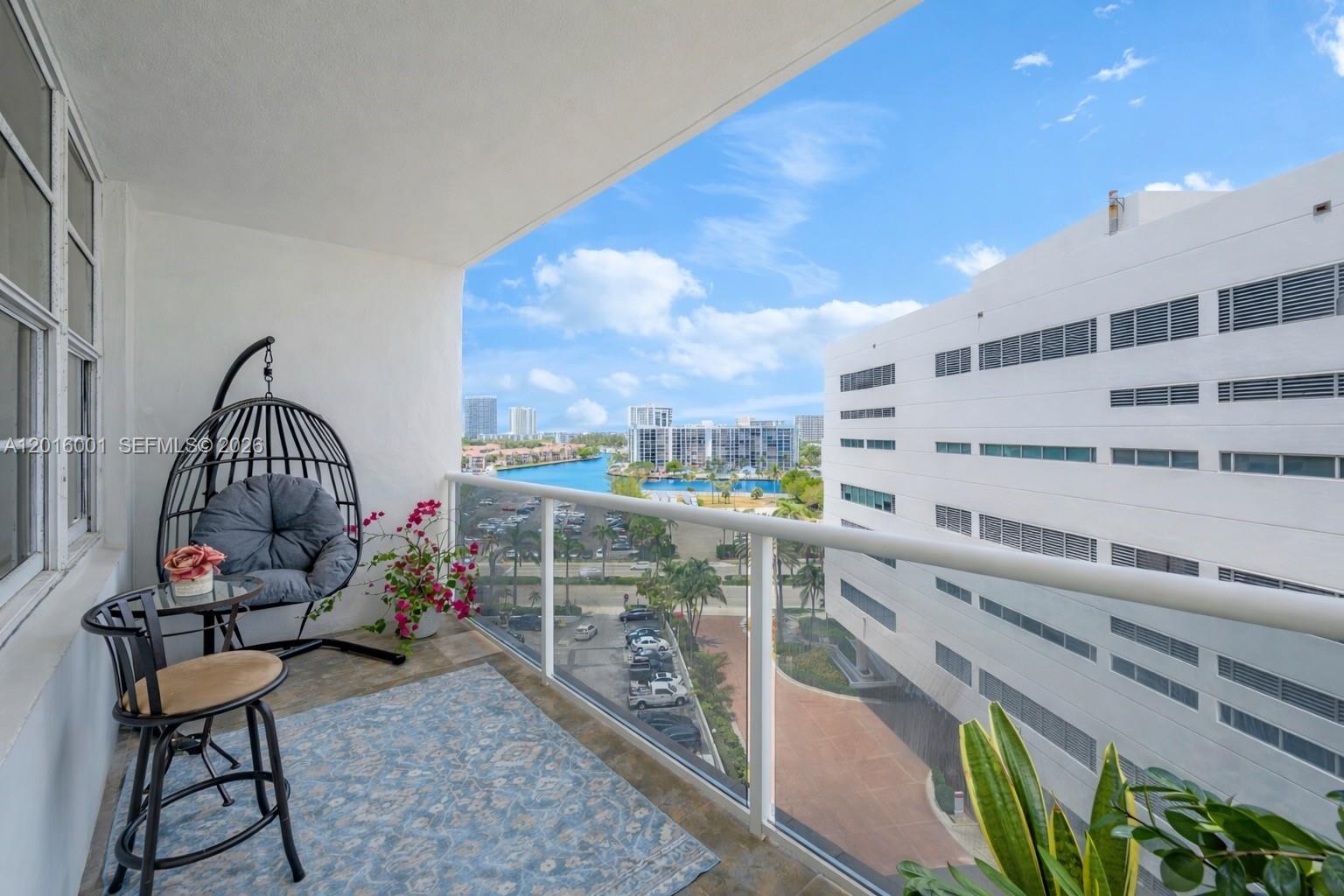 3725 S Ocean Dr # 1015, Hollywood FL 33019