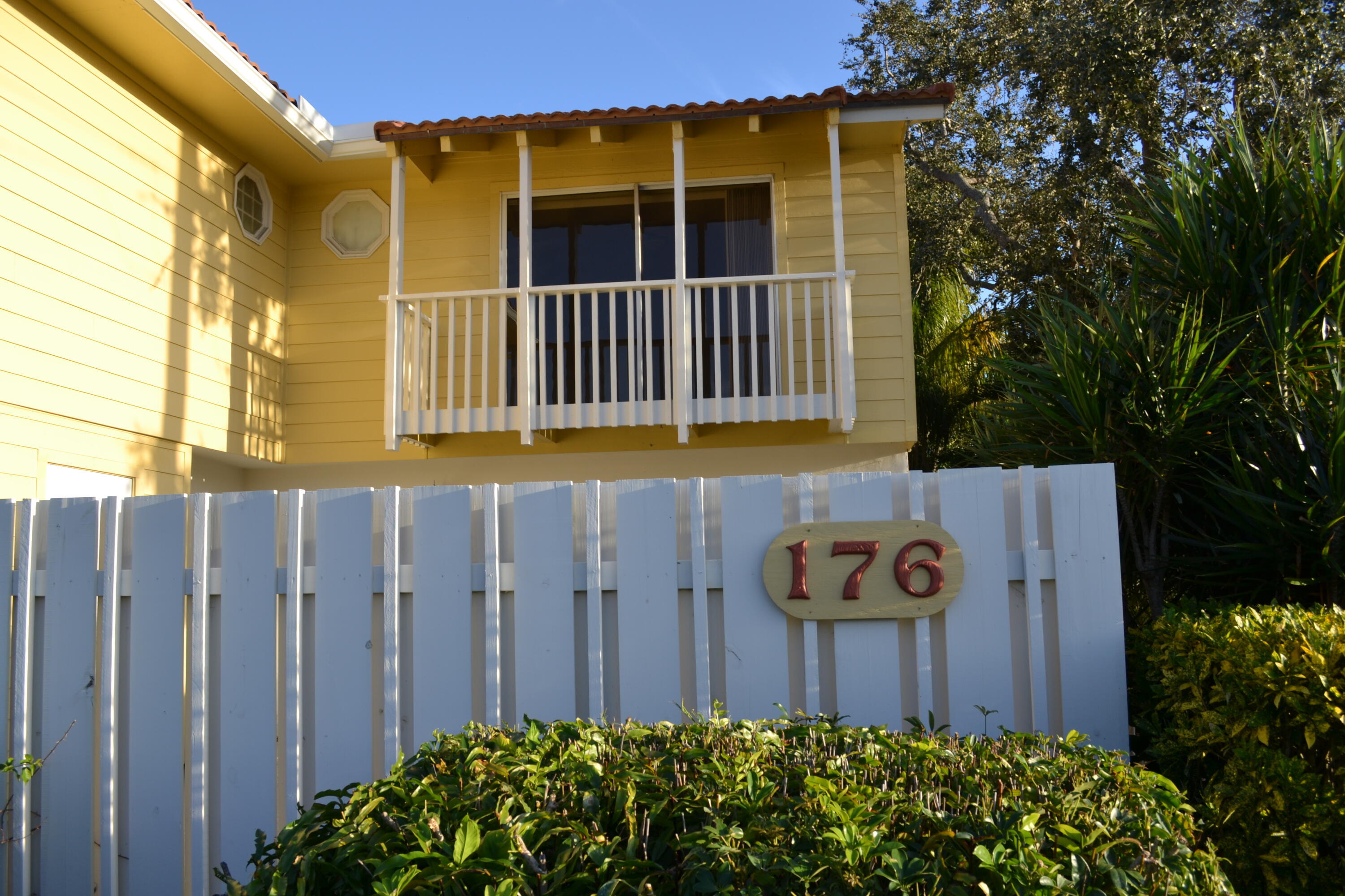 176 Seabreeze Circle, Jupiter FL 33477