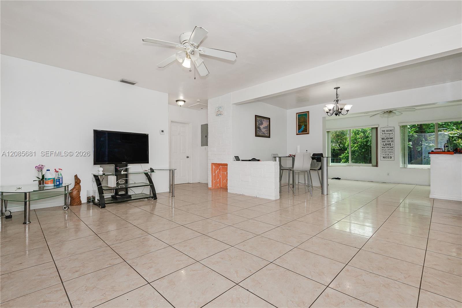 7300 Orleans St — Photo 4