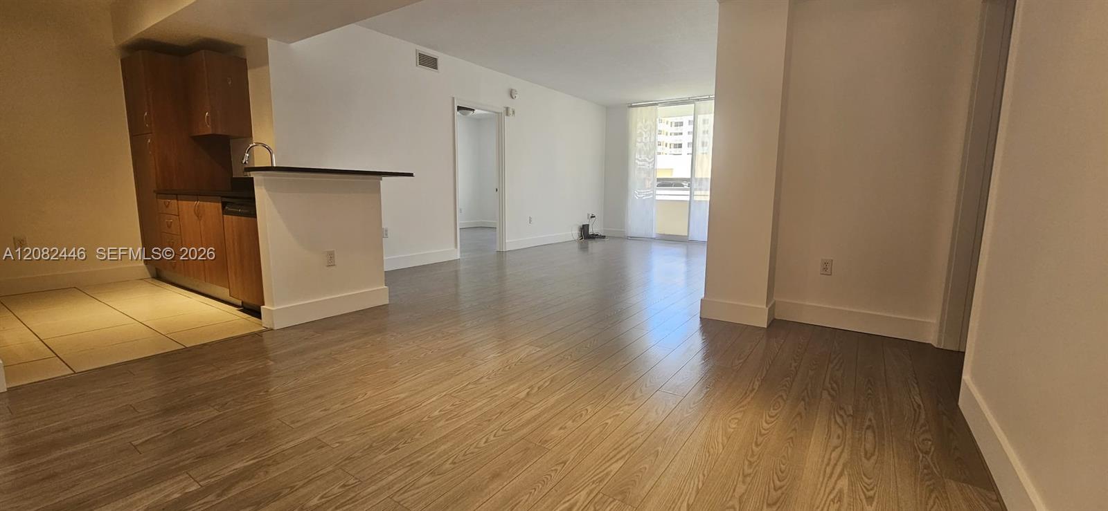 2775 NE 187th St # 424 — Photo 5