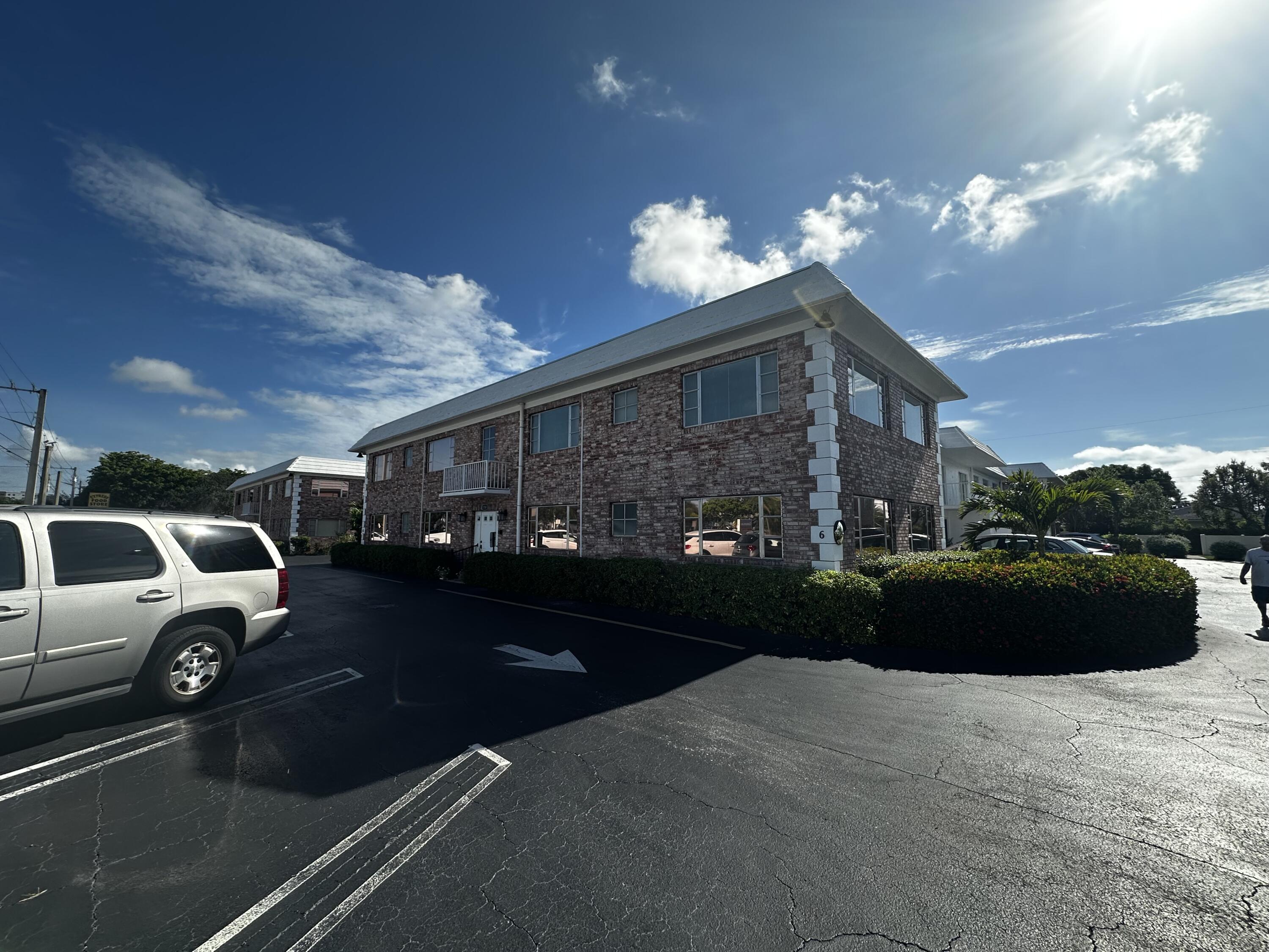 330 S CYPRESS Road # 610, Pompano Beach FL 33060
