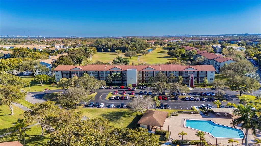 12800 SW 7th # 206g, Pembroke Pines FL 33027