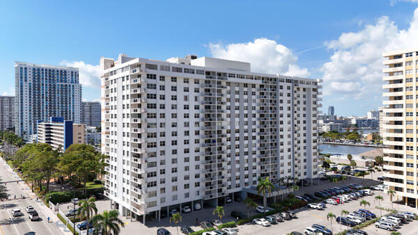 1849 S Ocean Drive # 802, Hallandale Beach FL 33009