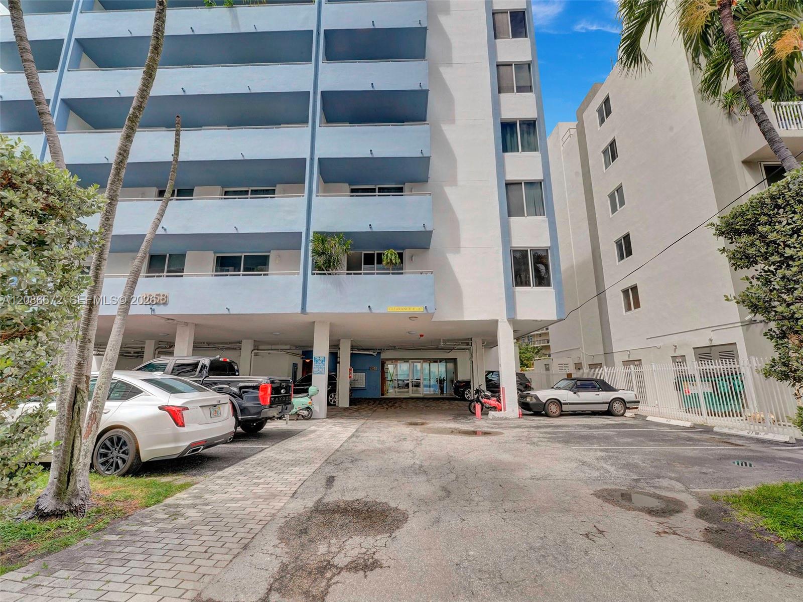 1658 Bay Rd # 303 — Photo 3