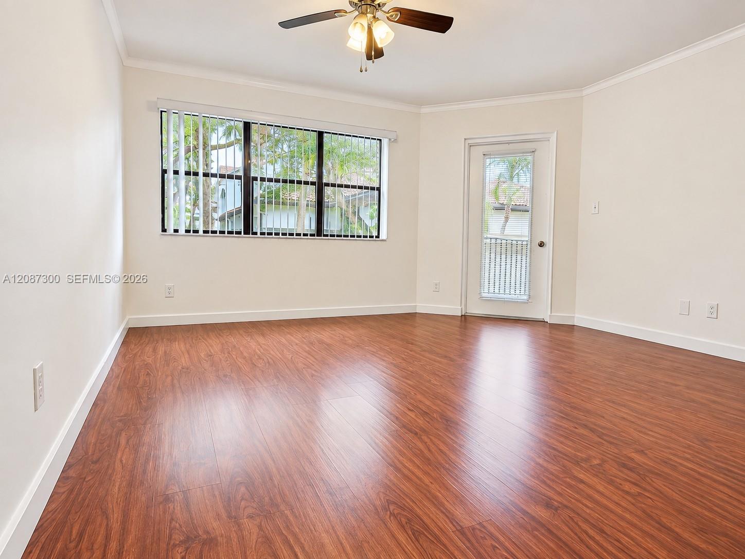 550 S Park Rd # 8 — Photo 5
