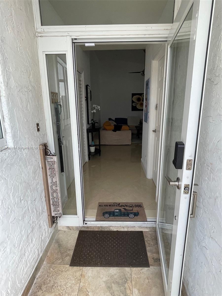 4920 SW 27th Avenue, Fort Lauderdale FL 33312