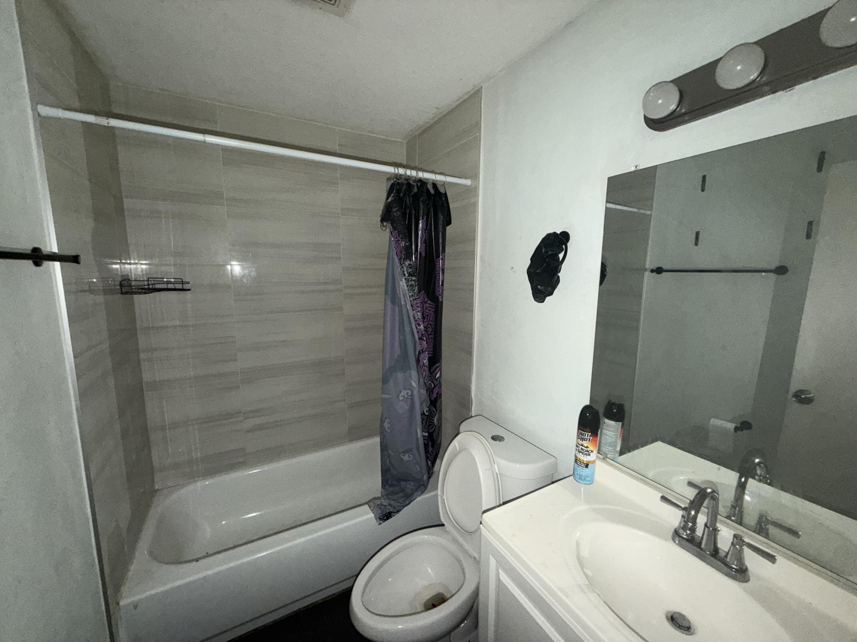 2121 NW 26TH Avenue — Photo 5