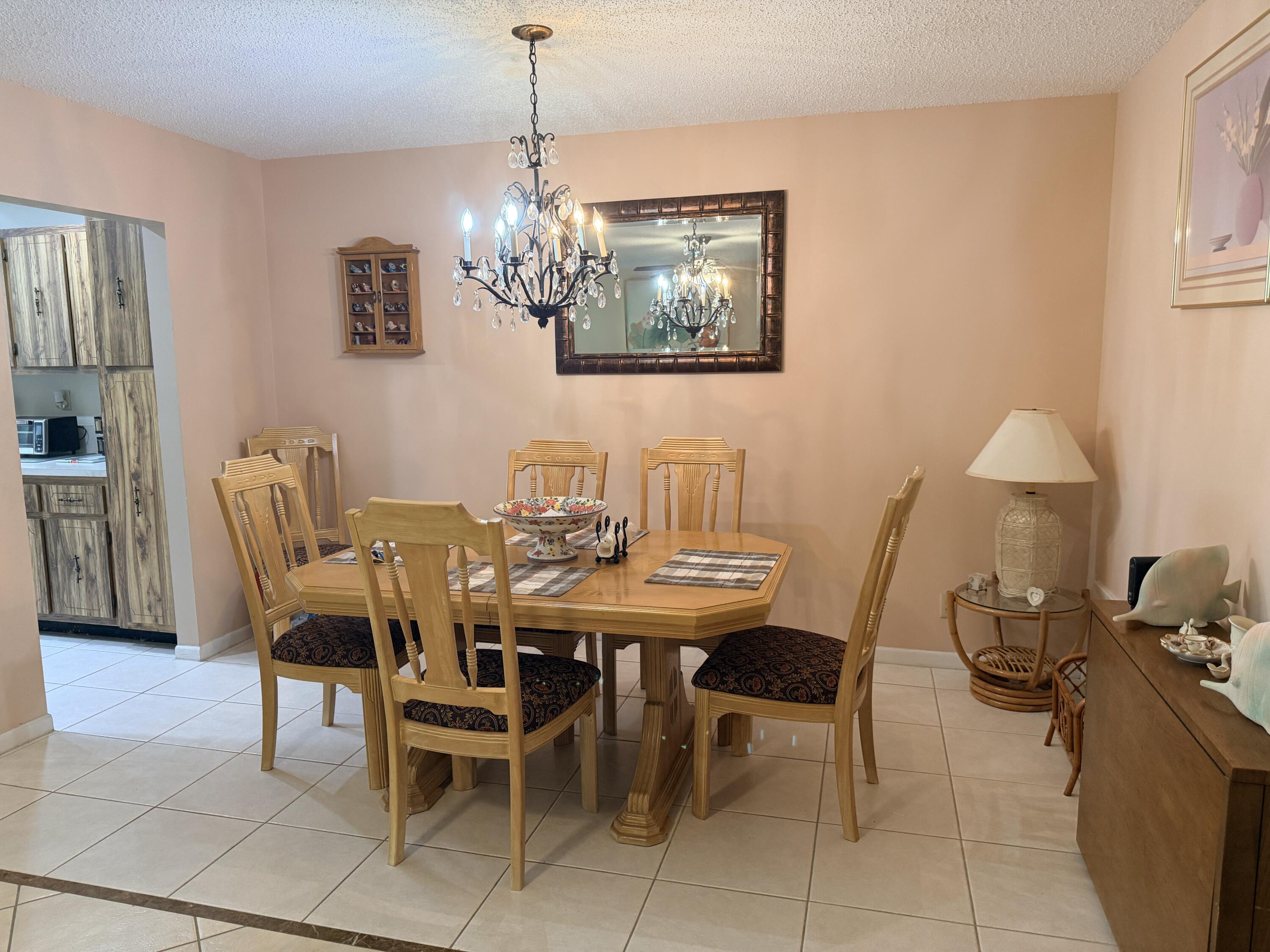 5344 LAKEFRONT Boulevard # C — Photo 4