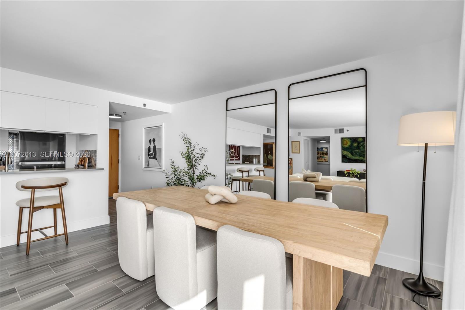 1200 Brickell Bay Dr # 2501 — Photo 2