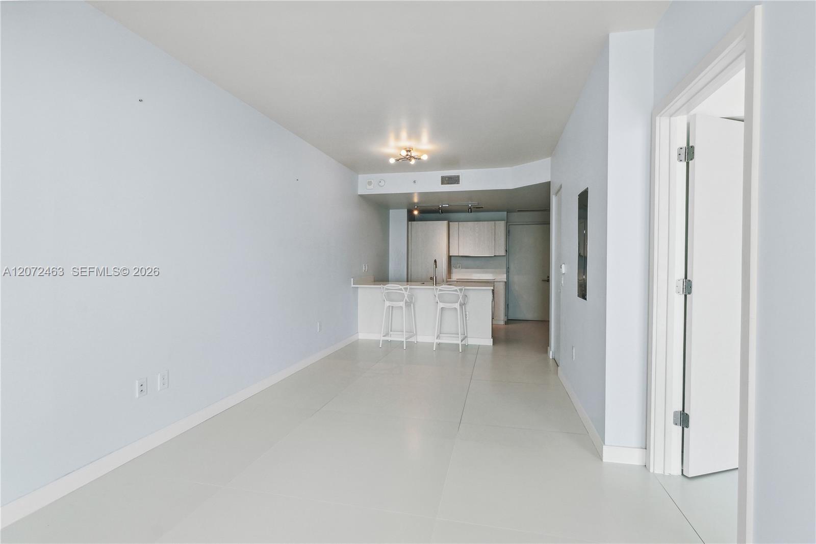 501 NE 31st St # 3405 — Photo 2