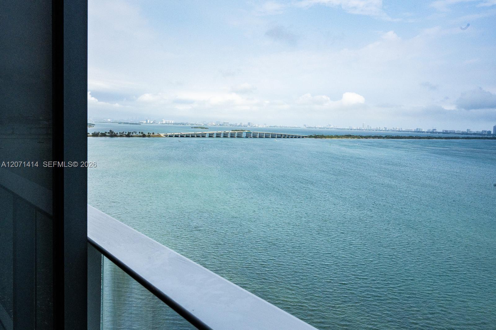 700 NE 24th st # 1506 View 4