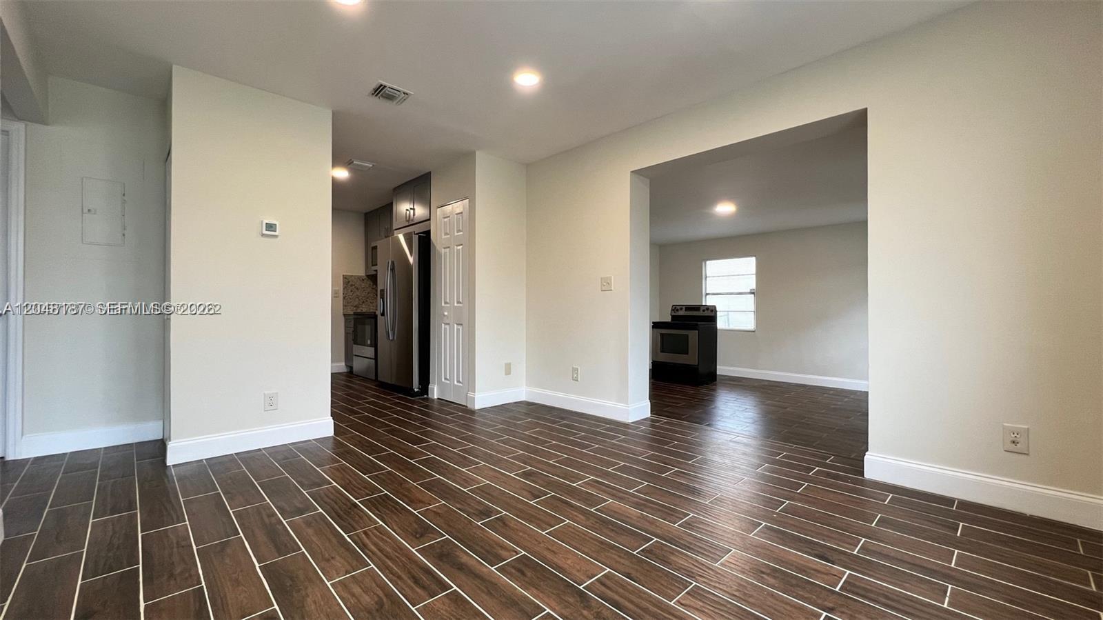 2130 Funston St # 2130 — Photo 3