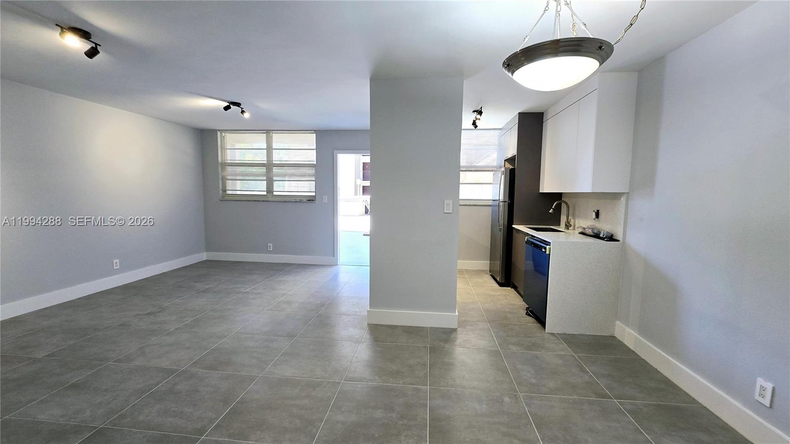 1811 Jefferson St # 202 — Photo 2