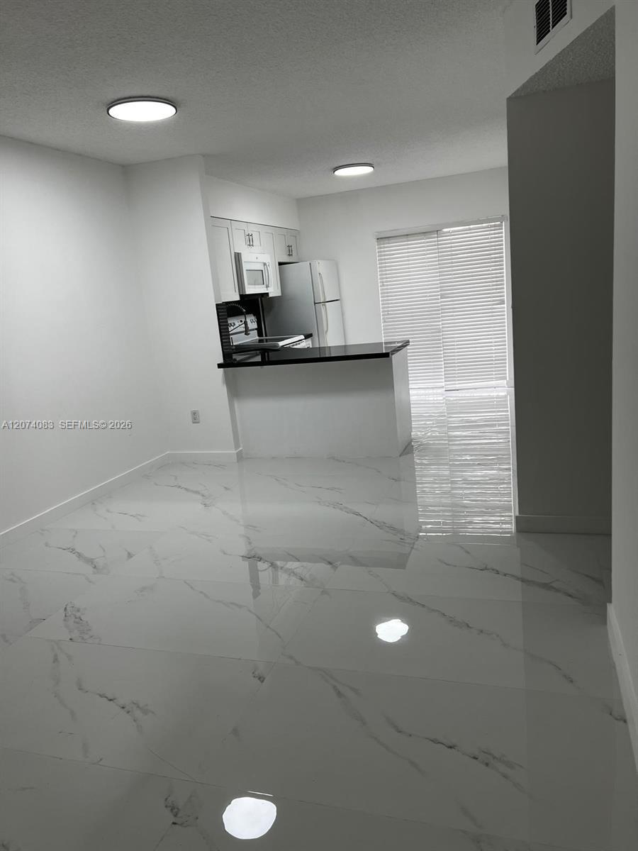 5560 W 21st Ct # 108 — Photo 3