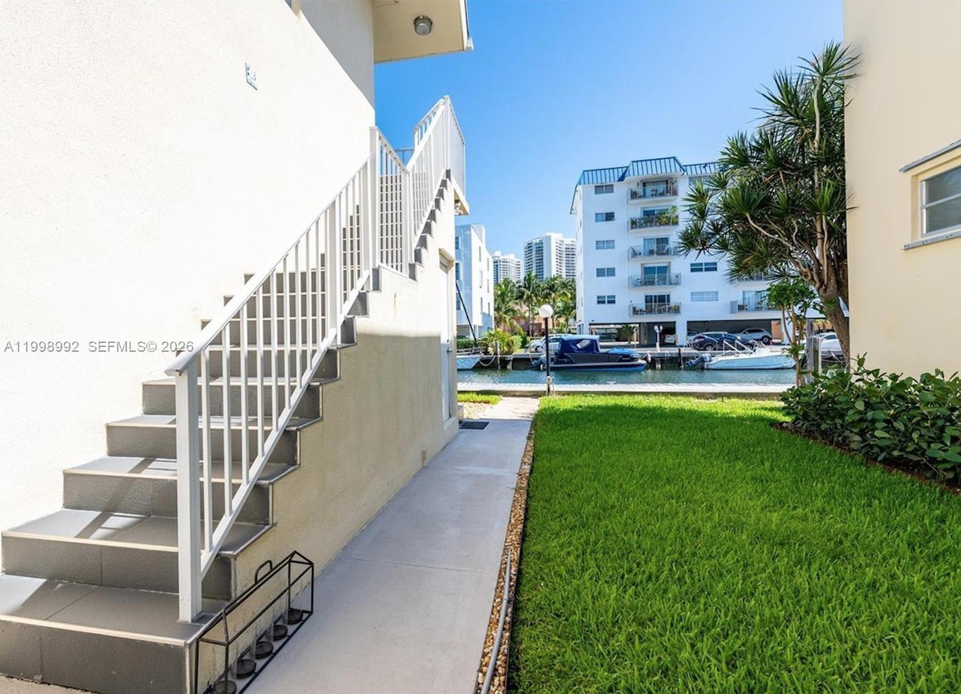 3721 NE 170th St # 4, North Miami Beach FL 33160