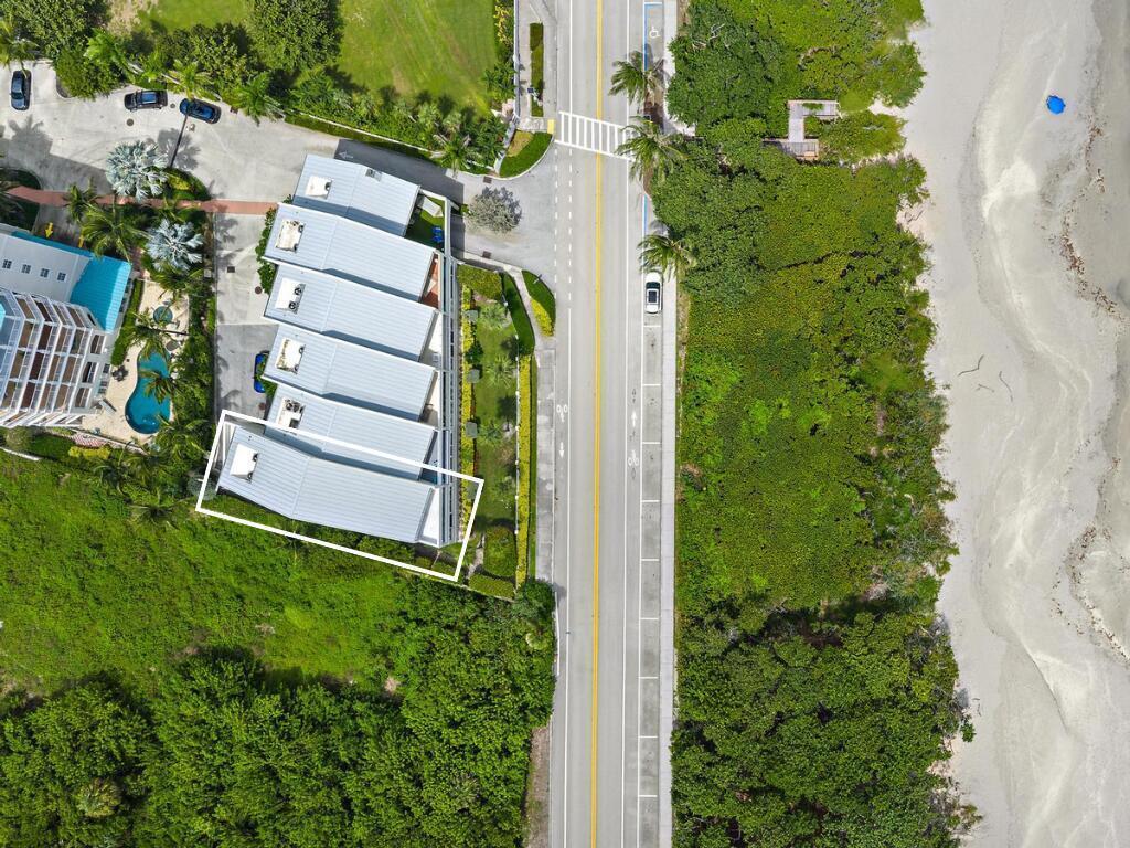 Aerial with box around unit